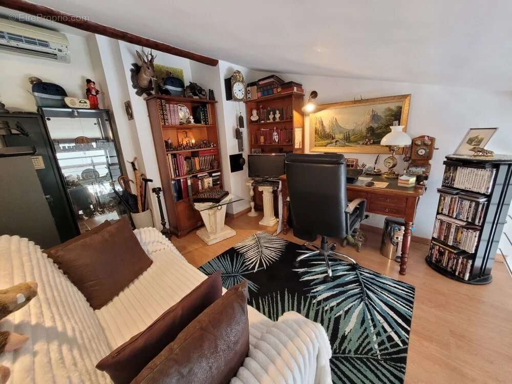 Appartement à PEYMEINADE