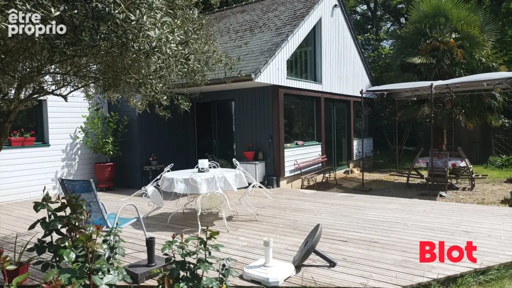 Maison à LA BOUEXIERE
