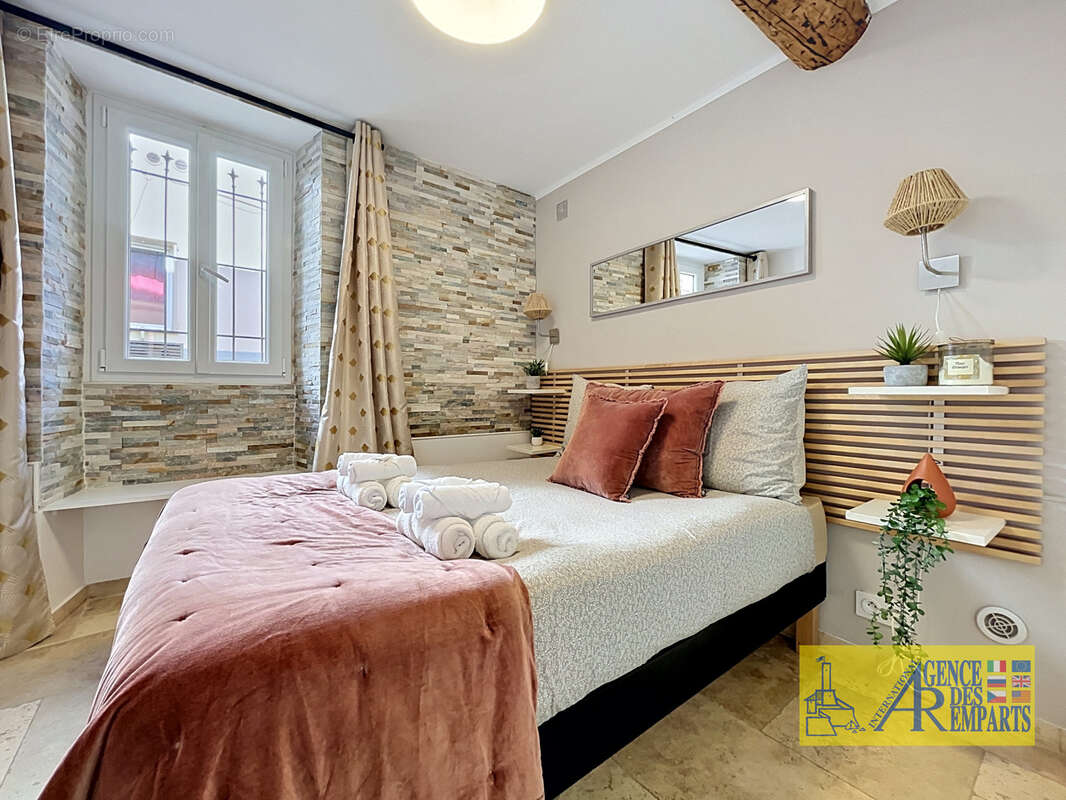 Appartement 2 pièces climatisé idéalement situé dans le Vieil Antibes - photo 2