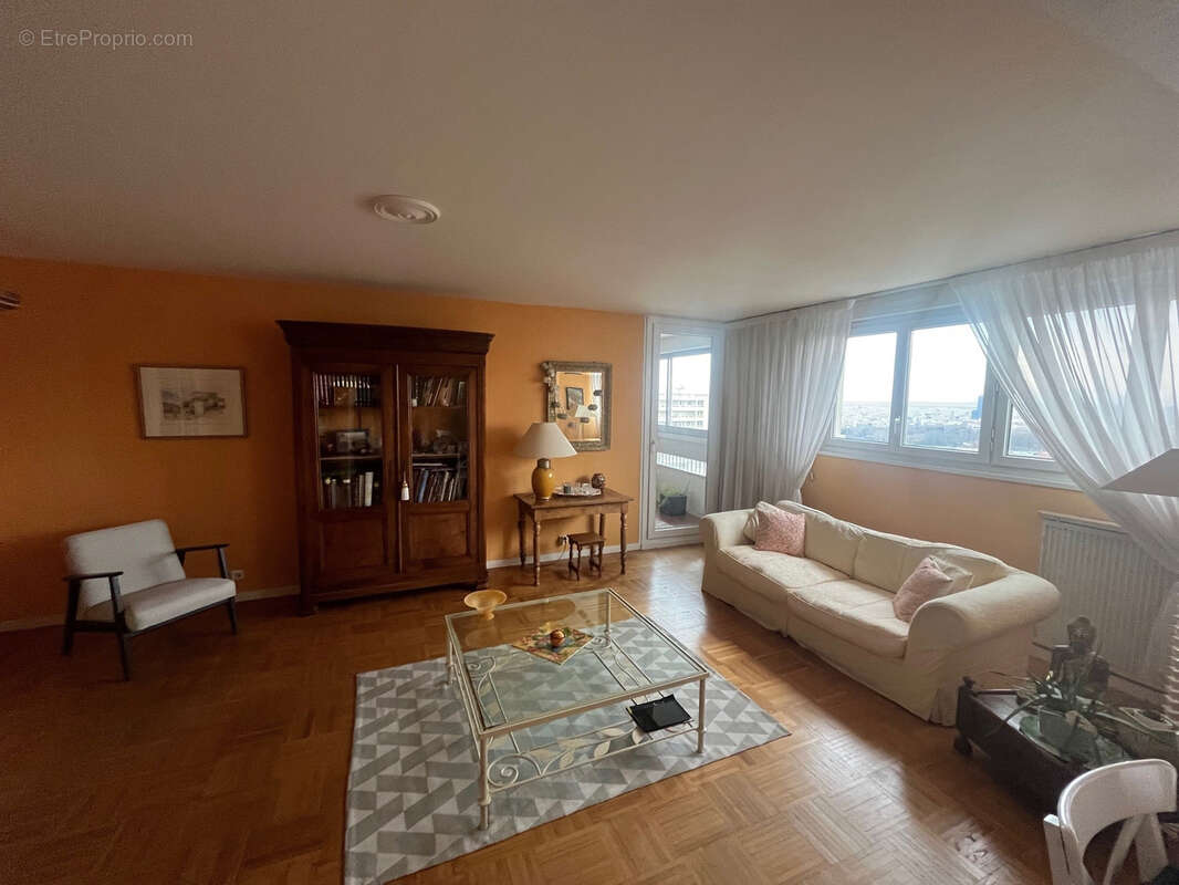 Appartement à CALUIRE-ET-CUIRE