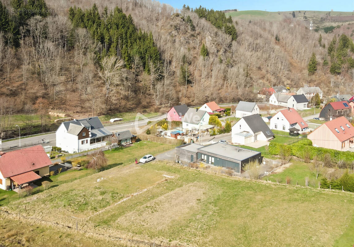 Terrain à LE BONHOMME
