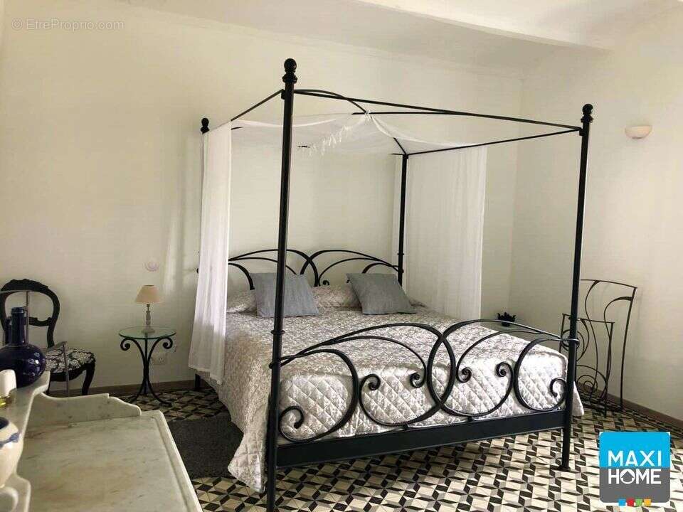 Maison à SAINT-FLORENT-SUR-AUZONNET