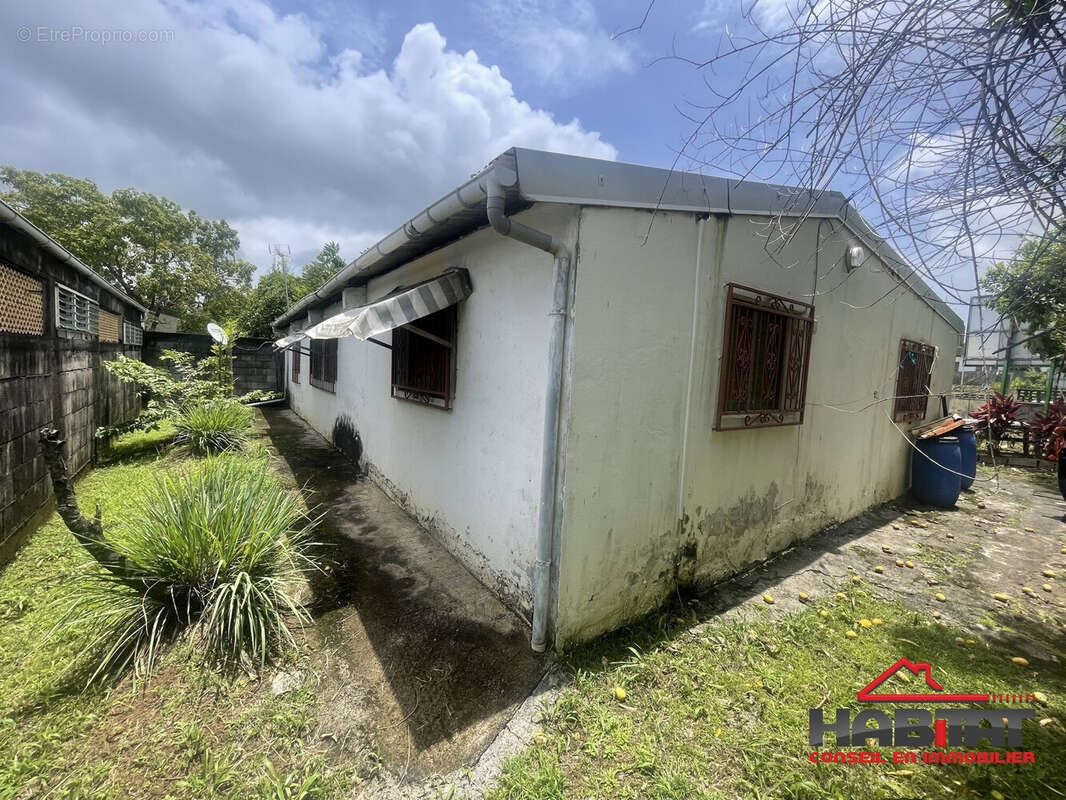 Maison à LE LAMENTIN