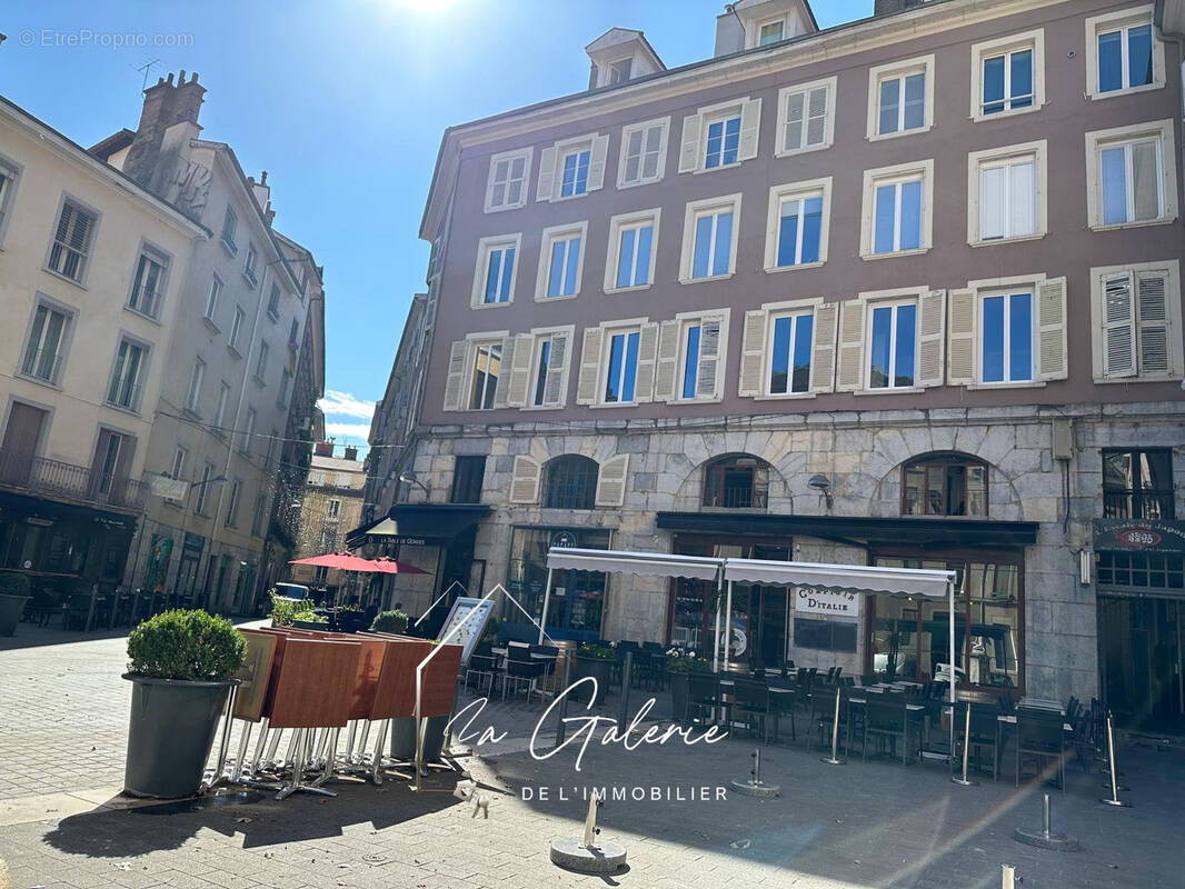 Commerce à GRENOBLE