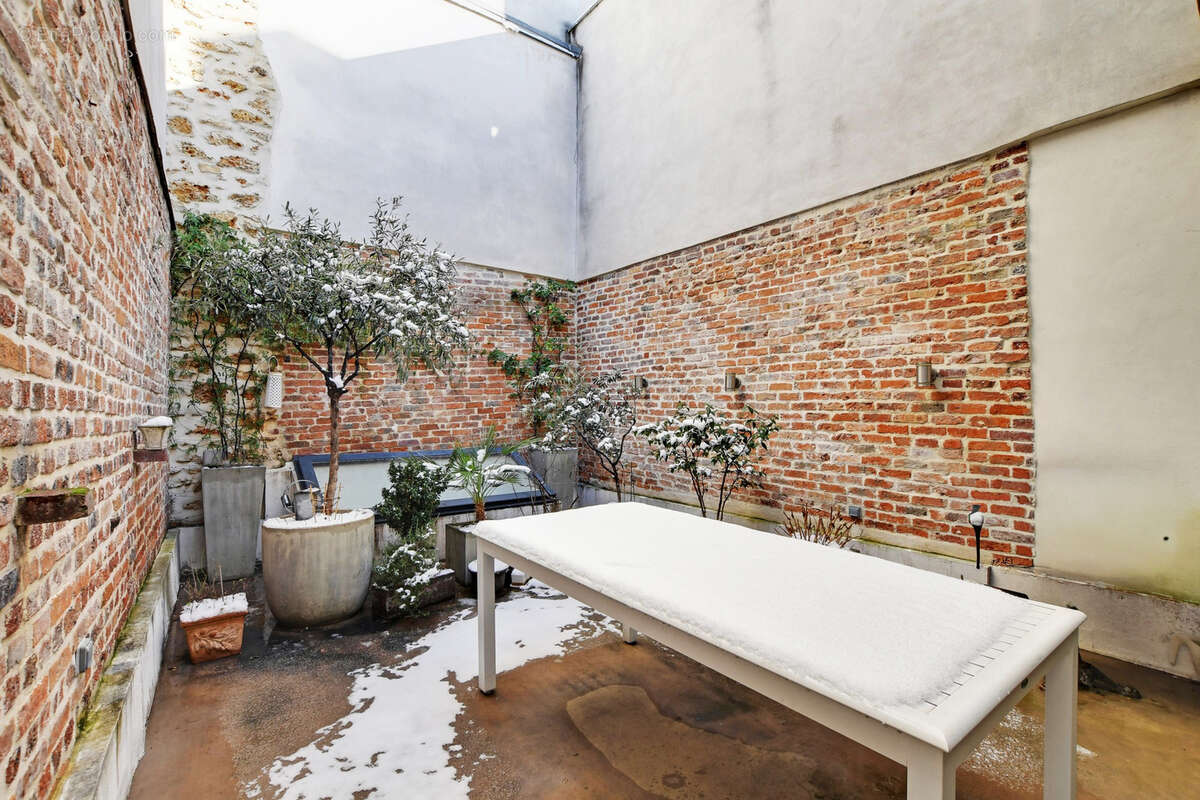 Maison à PARIS-20E
