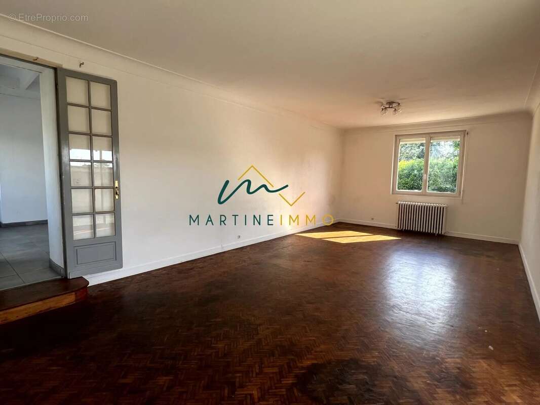 Maison et/ou bureaux à vendre à 5mn de MARMANDE - photo 3