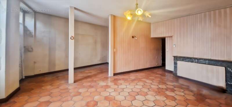 Appartement à CAZAUBON