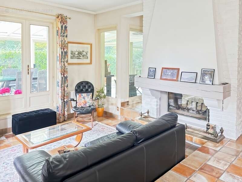 Maison à SAINT-LEONARD