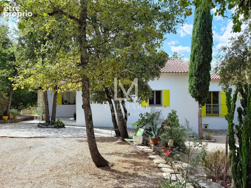 Villa rénovée avec studio indépendant, piscine et 3 867 m2 de terrain à Lorgues - photo 10