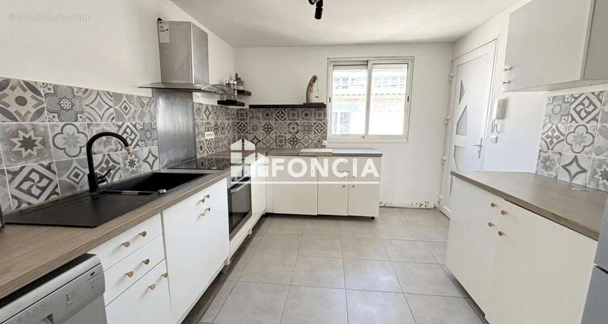 Maison 5 Pièces 172m² à vendre 650000€ - Mauguio 34130 - photo 5