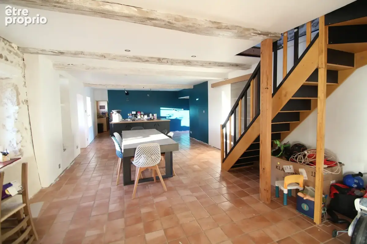 Propriété rénovée à vendre en pleine campagne ! - photo 7
