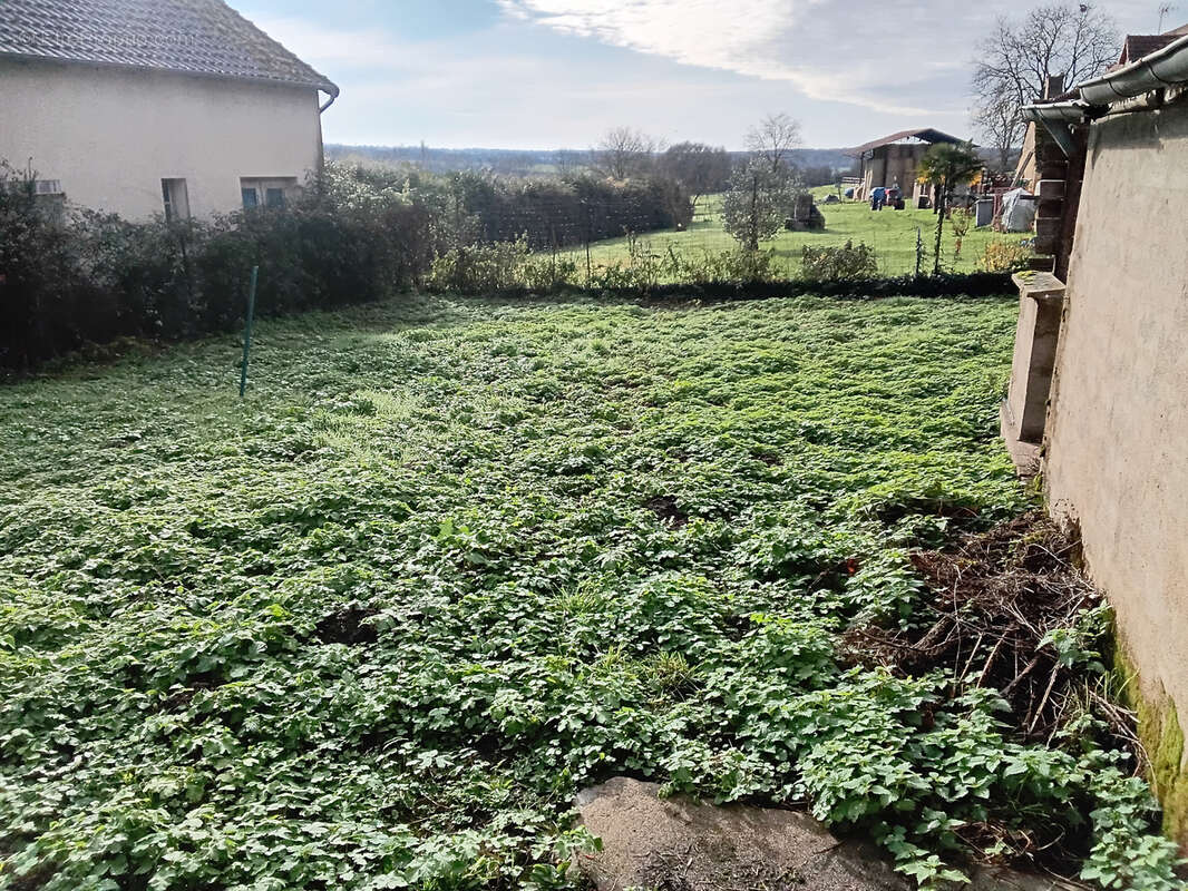 Maison à OUROUER-LES-BOURDELINS