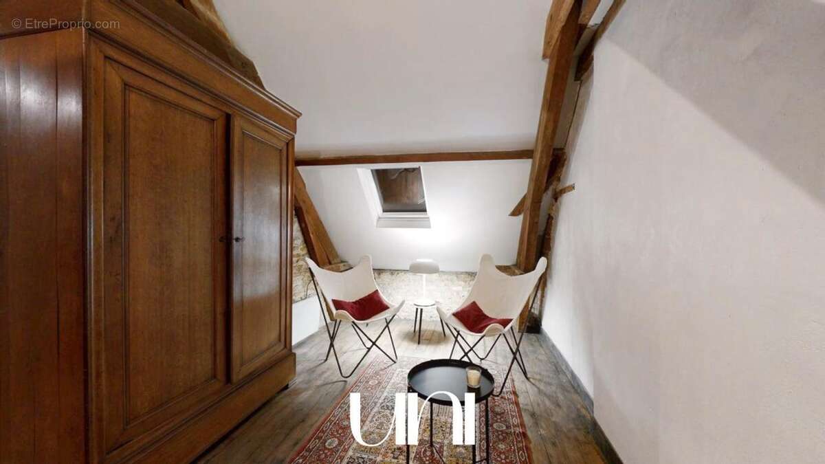 Maison à SAINT-PIERRE-SUR-DIVES