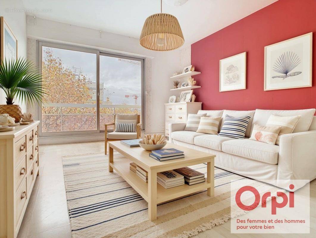 Appartement à ISSY-LES-MOULINEAUX