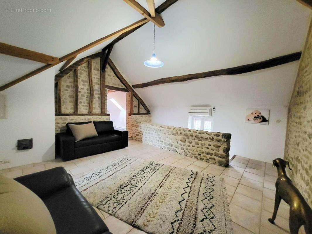 Maison à MEREVILLE