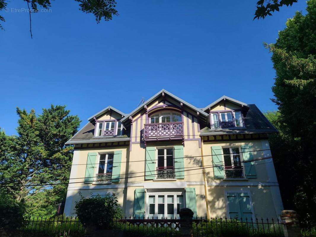 Maison à RUEIL-MALMAISON