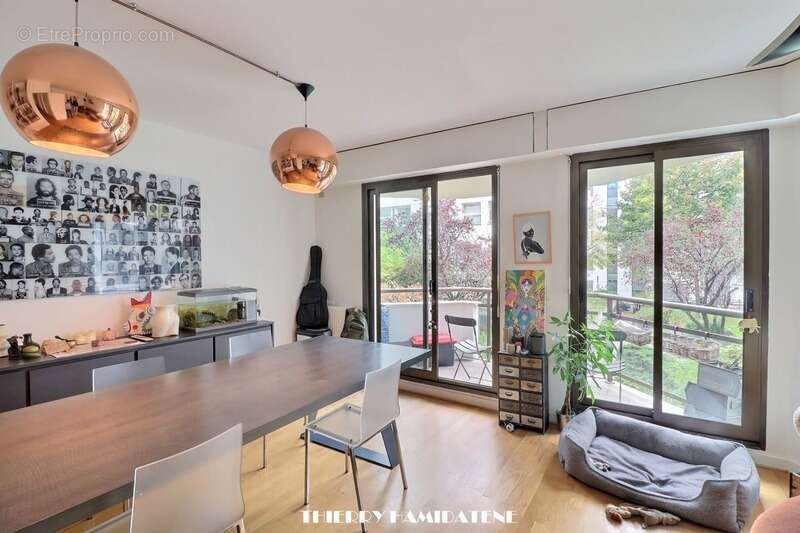 Appartement à LEVALLOIS-PERRET