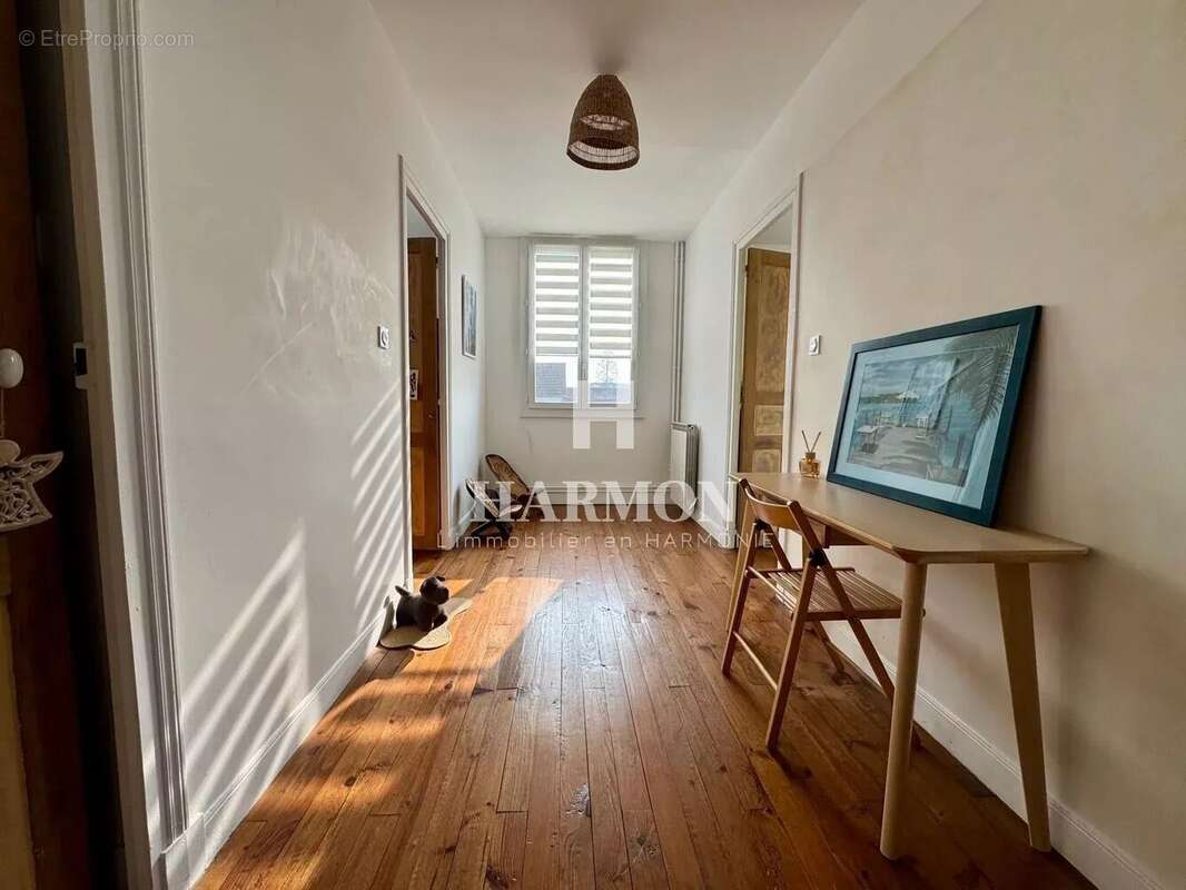 Maison à ARTIX