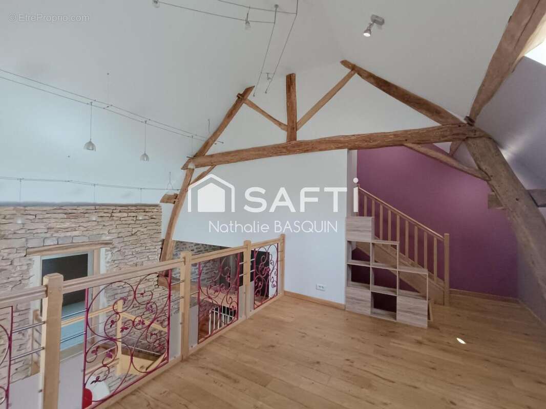 Photo 8 - Maison à JULLY-LES-BUXY