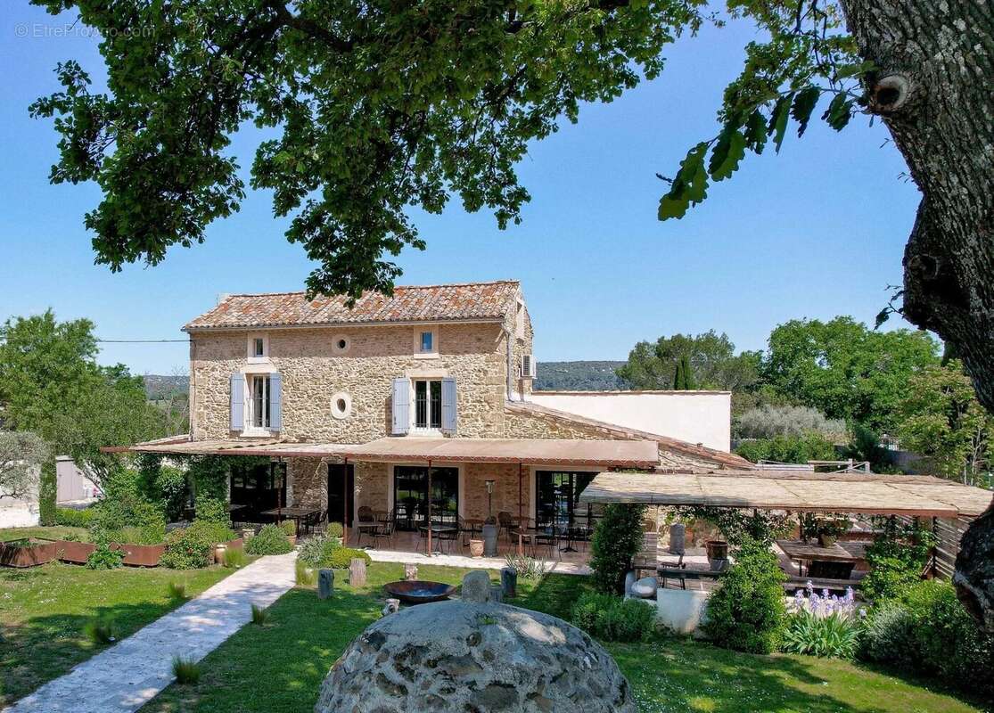 Maison à UZES