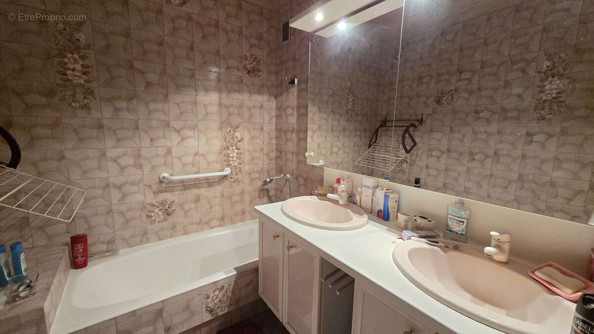 Appartement à CLUSES