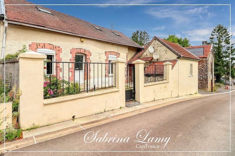  Maison avec dépendance à fort potentiel – Loisy-en-Brie (51130) - Jardin - Terrasse - photo 14