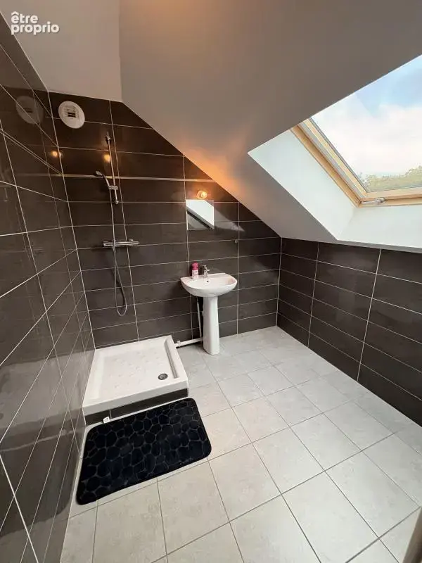 A vendre maison recente t6 - photo 13
