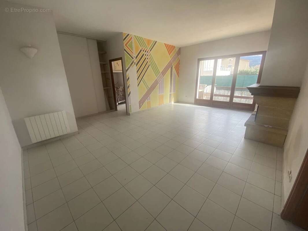 Maison à SAINT-MARTIN-DU-VAR