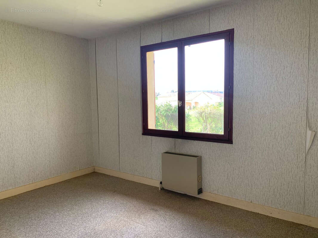 Maison à SAUVETERRE-DE-GUYENNE