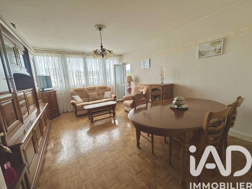 Photo 1 - Appartement à SAINT-ETIENNE