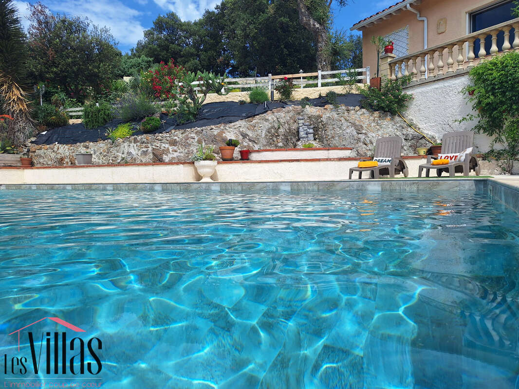 villa T6 vue panoramique PISCINE + STUDIO - photo 21