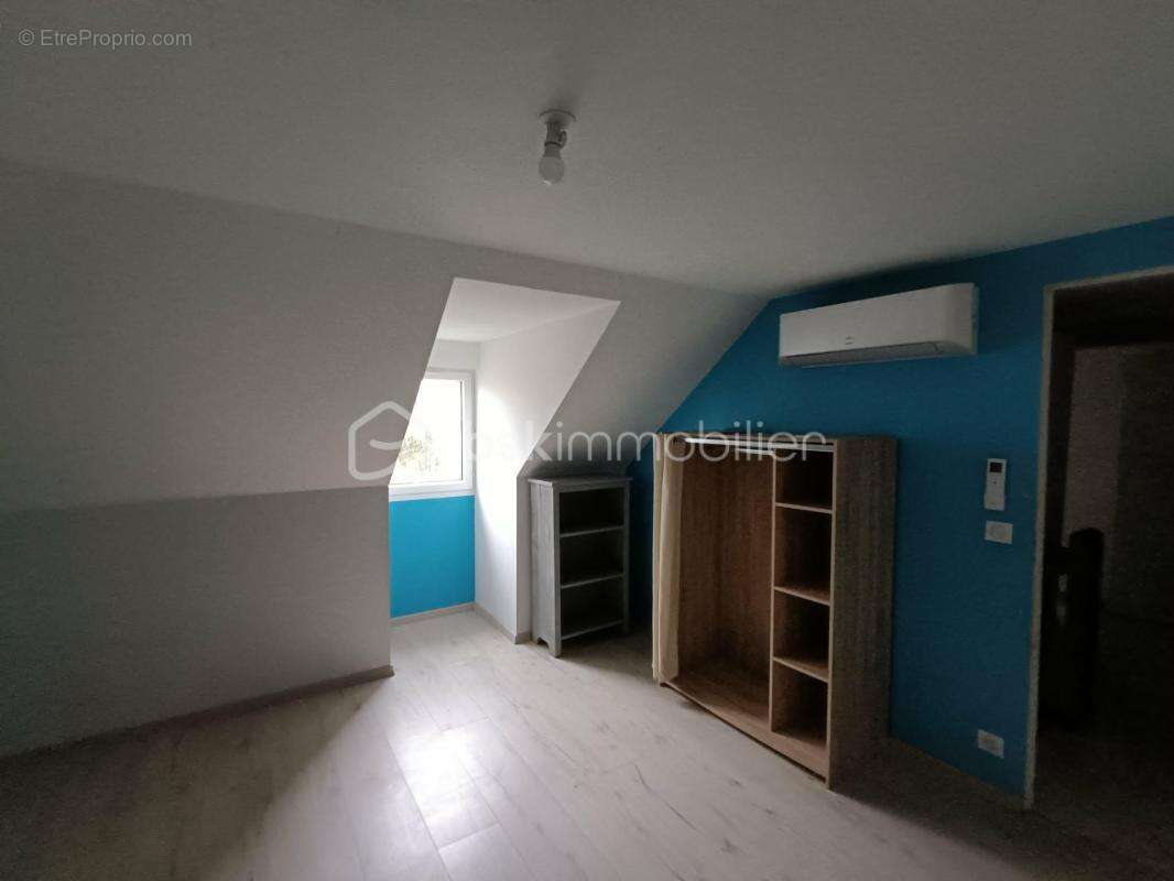 Belle Maison Rénovée en 2019 de 120 m2 et Grange de 200 m2 sise sur 3 877 m2 - photo 8