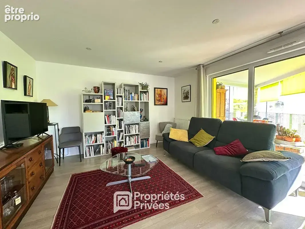 Appartement 4 pièces 80 m2 avec terrasse, parking et cave - photo 2