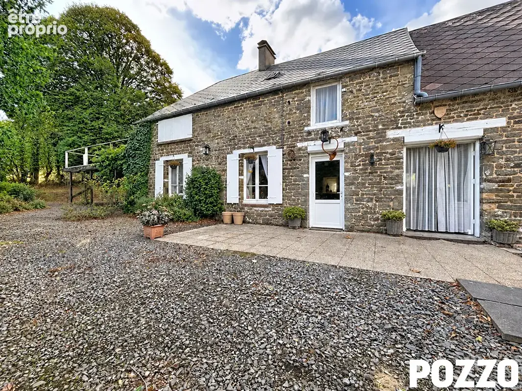A VENDRE - Maison individuelle avec vue exceptionnelle et gîte intégré !! - photo 1