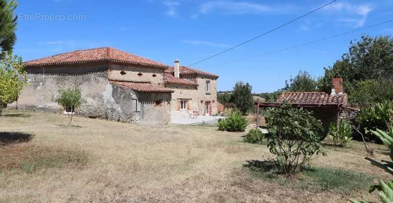 Maison à VILLEFRANCHE-DE-LAURAGAIS