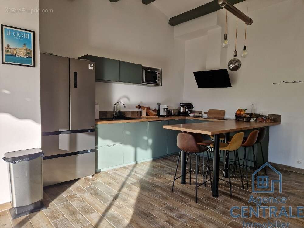 Maison 77 m² à La Ciotat  - photo 4
