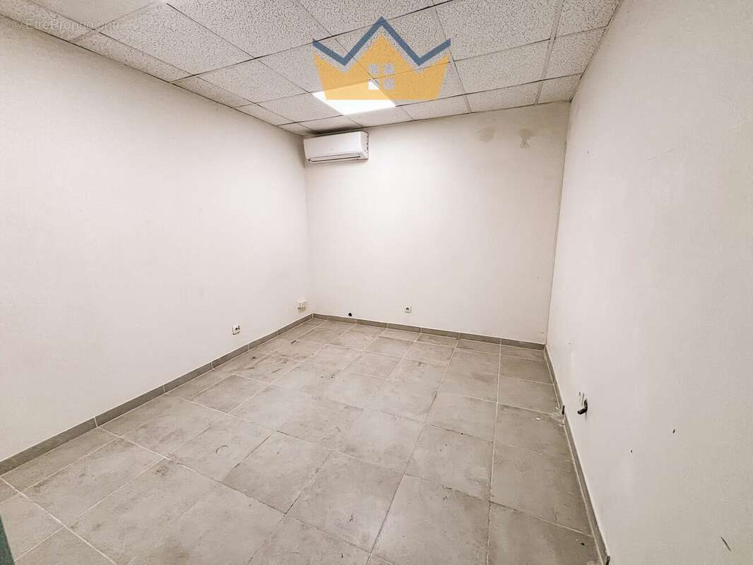 Commerce à FORT-DE-FRANCE