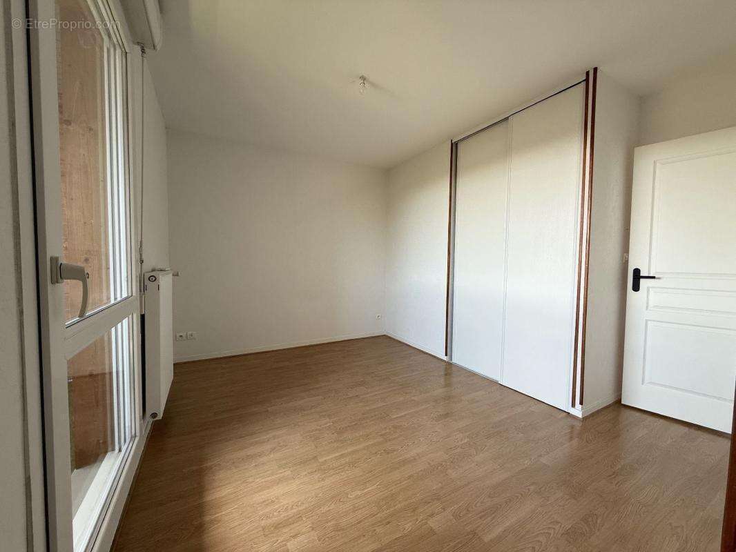 Appartement à CHENOVE
