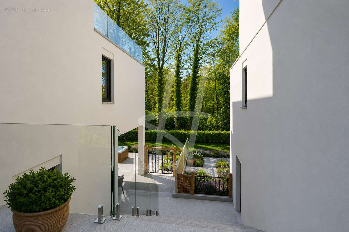 Maison à ROZERIEULLES