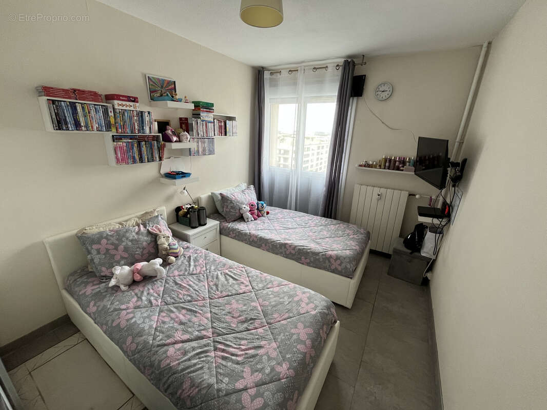 Appartement à PORT-DE-BOUC