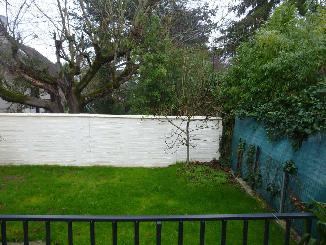 Maison à SAINT-GRATIEN