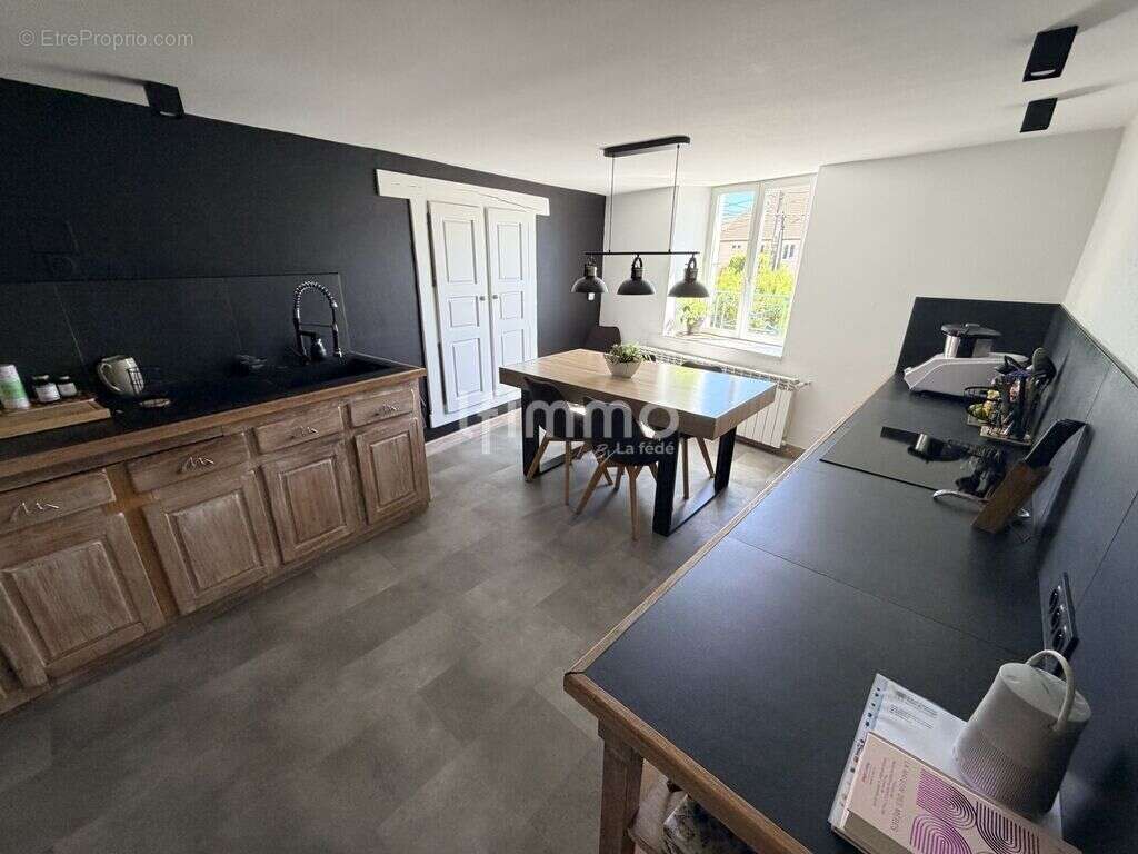 Vente maison  Les Etangs 57530 surface de 187m² - photo 6