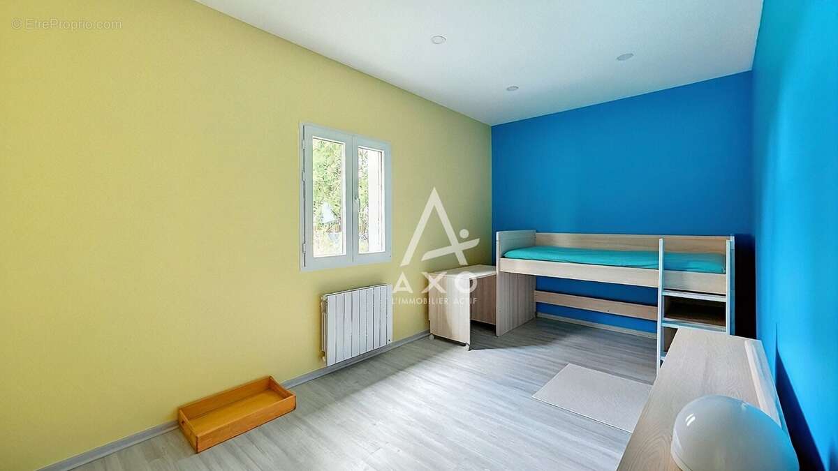 Maison à CORQUILLEROY