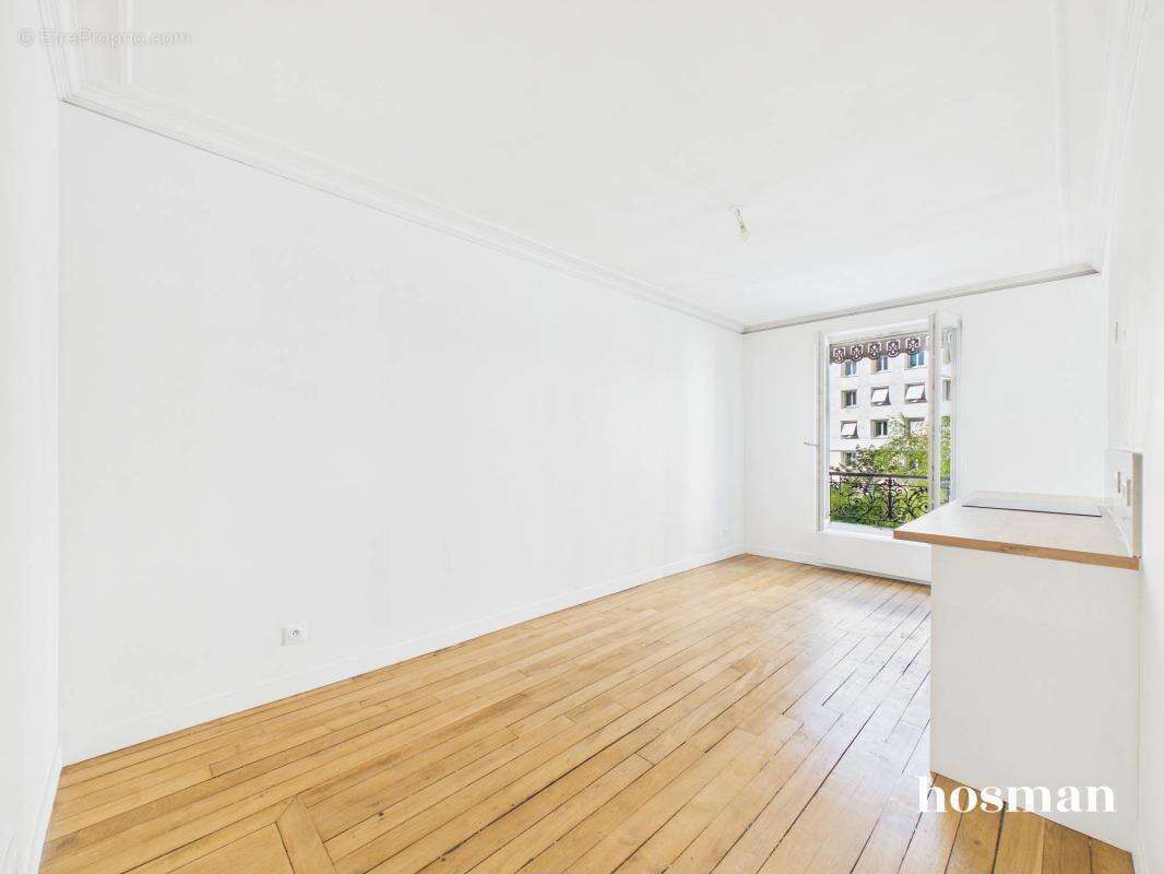 Appartement à PARIS-12E