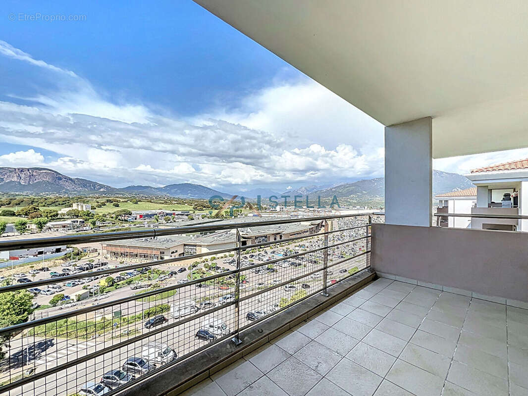 Appartement à SARROLA-CARCOPINO