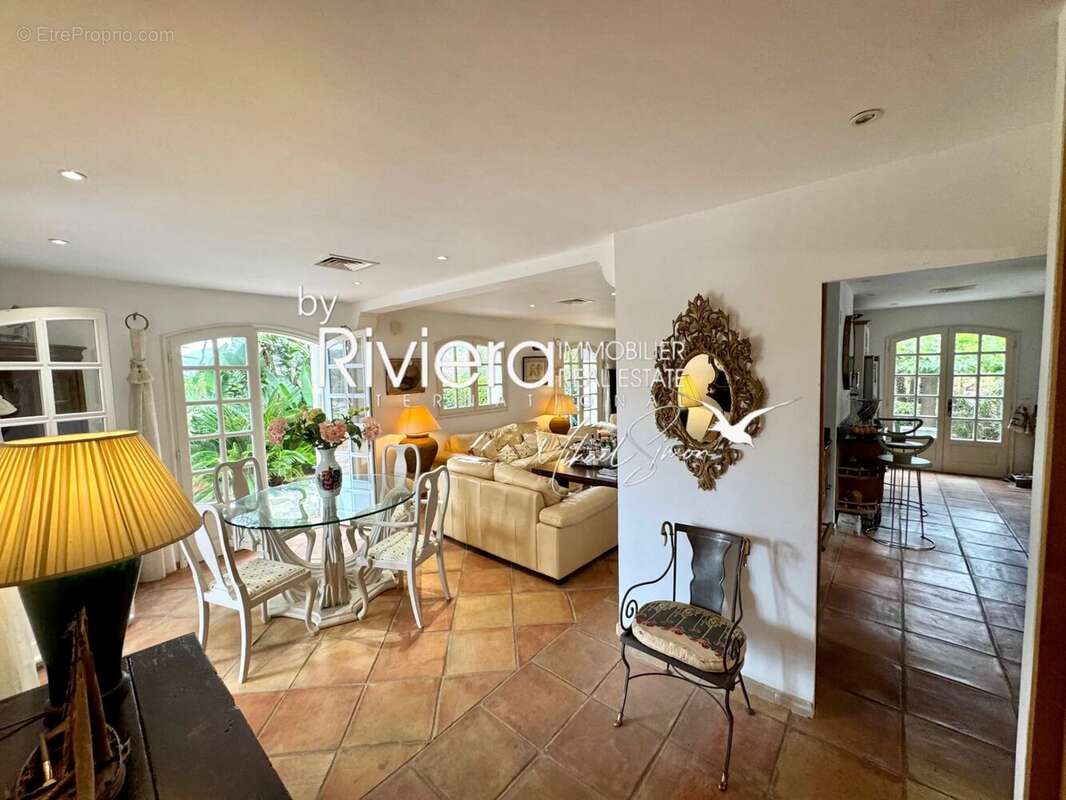 Villa provencale - vue mer & vignes - photo 13