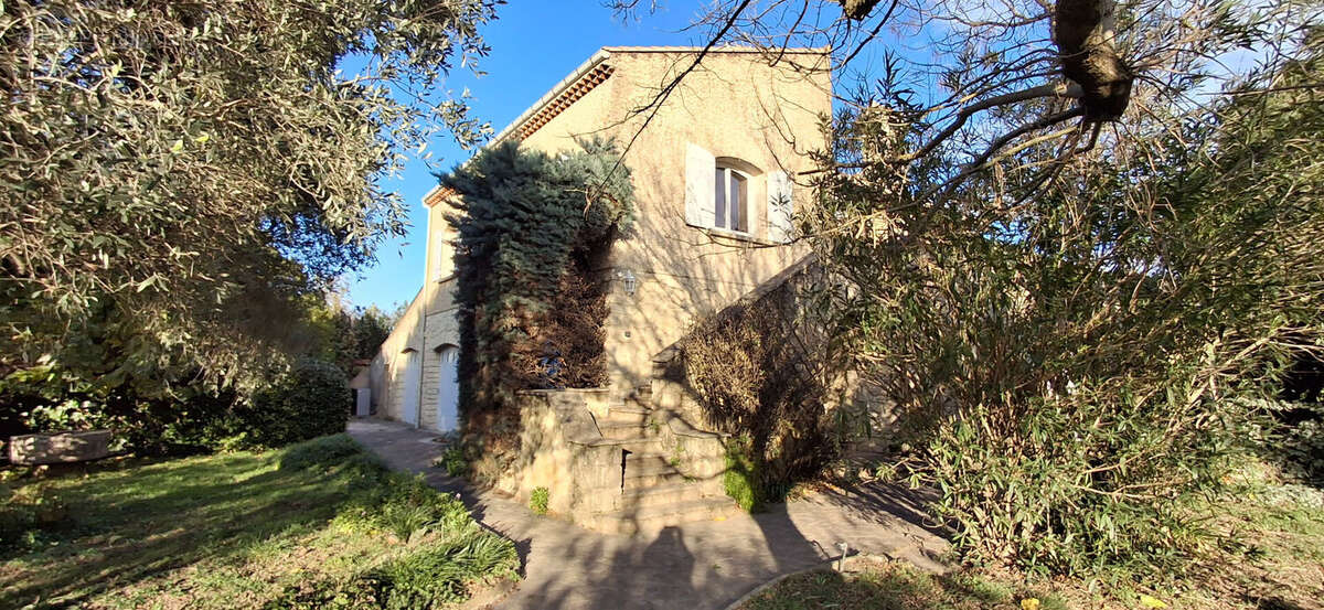 Maison à PIERRELATTE