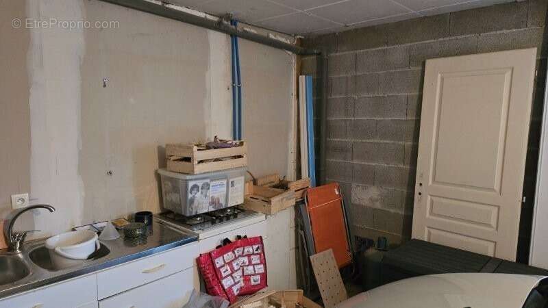 Maison à BELVEZE-DU-RAZES