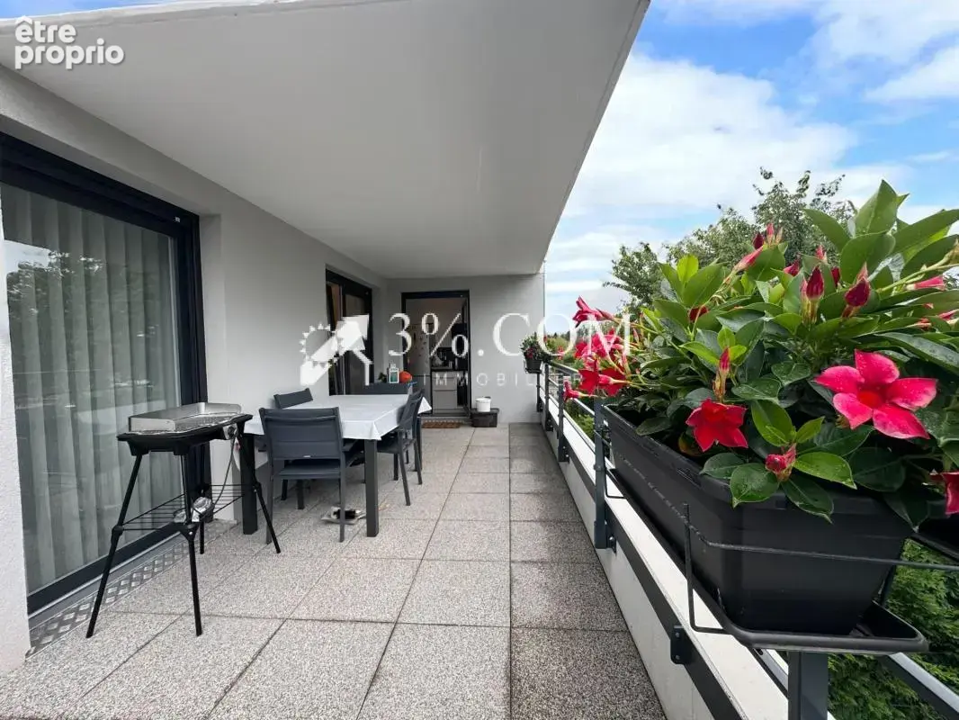 3%COM Très beau F4 avec 3 chambres - terrasse- garage- parki - photo 5