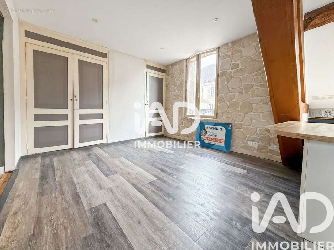 Photo 2 - Appartement à SENS